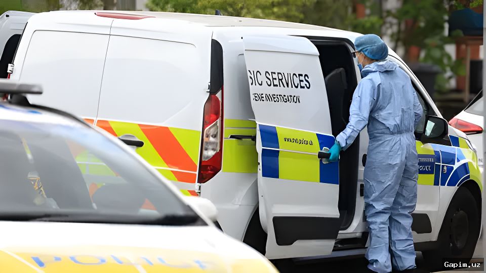 🚨🏢 UK Police Arrest Three After Attempted Arson Attack on Persian-Language Media Office in London