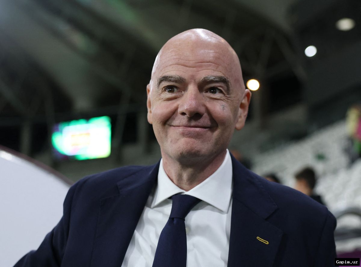 ⚽️🏛️ Глава ФИФА Джанни Инфантино сталкивается с давлением оппозиции: в Цюрихе проходит критический совет организации