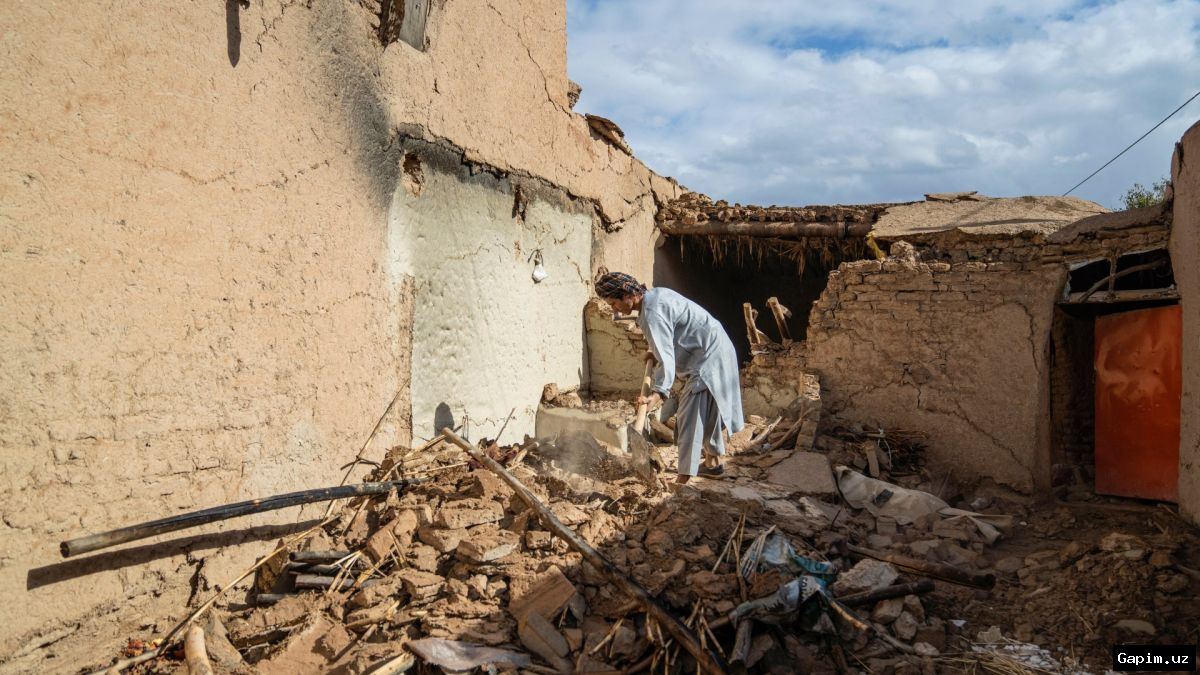 ⚰️🏚️ Afg‘onistonda zilzila natijasida bir oilaning sakkiz a’zosi halok bo‘ldi