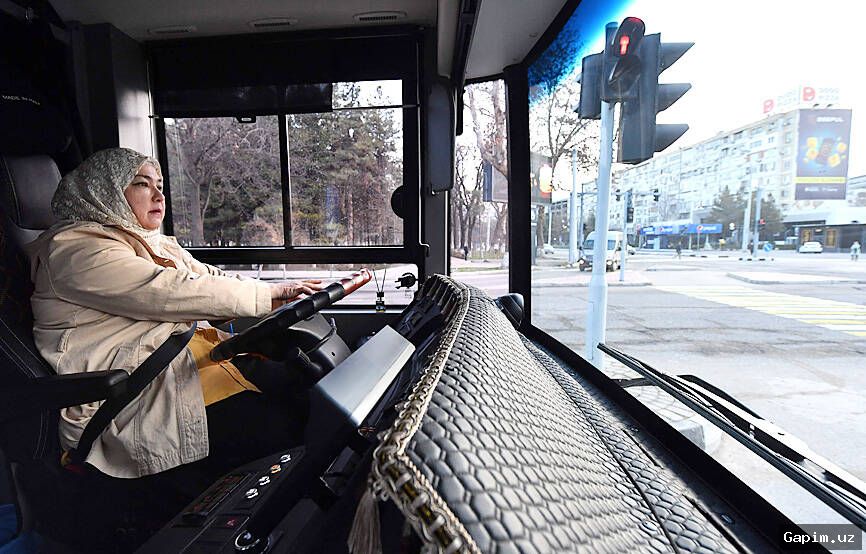 🚍⏰ Водители автобусов в Ташкенте перерабатывают 70 часов в месяц: проблемы и решения