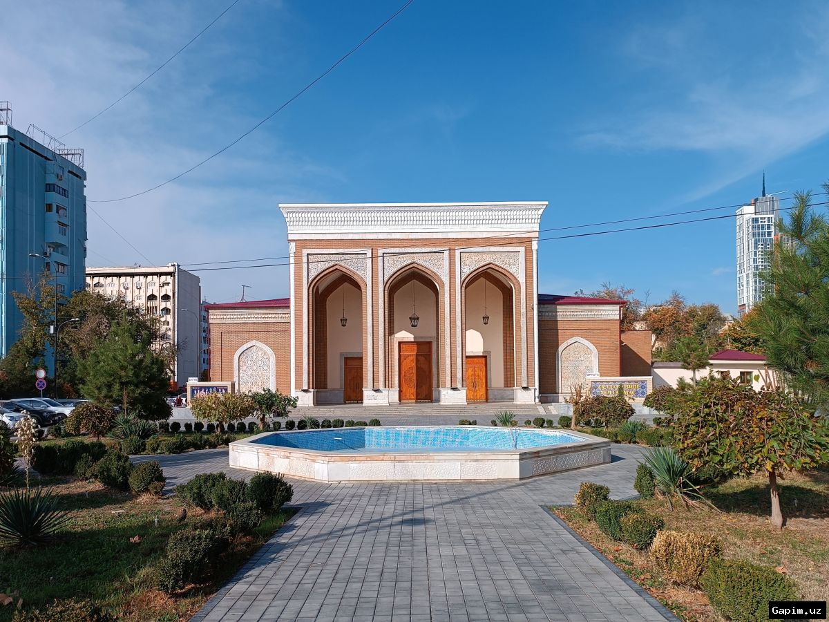 🎭🏛️ O‘zbekistonda xizmat ko‘rsatgan artist Fotih Jalolov Muqimiy teatriga rahbar etib tayinlandi