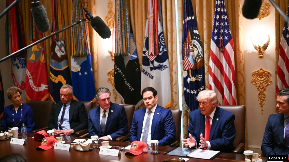 🇺🇸🇴🇲 Trump Threatens Oman with Military Strike: Why Is the Neutral Mediator Targeted?