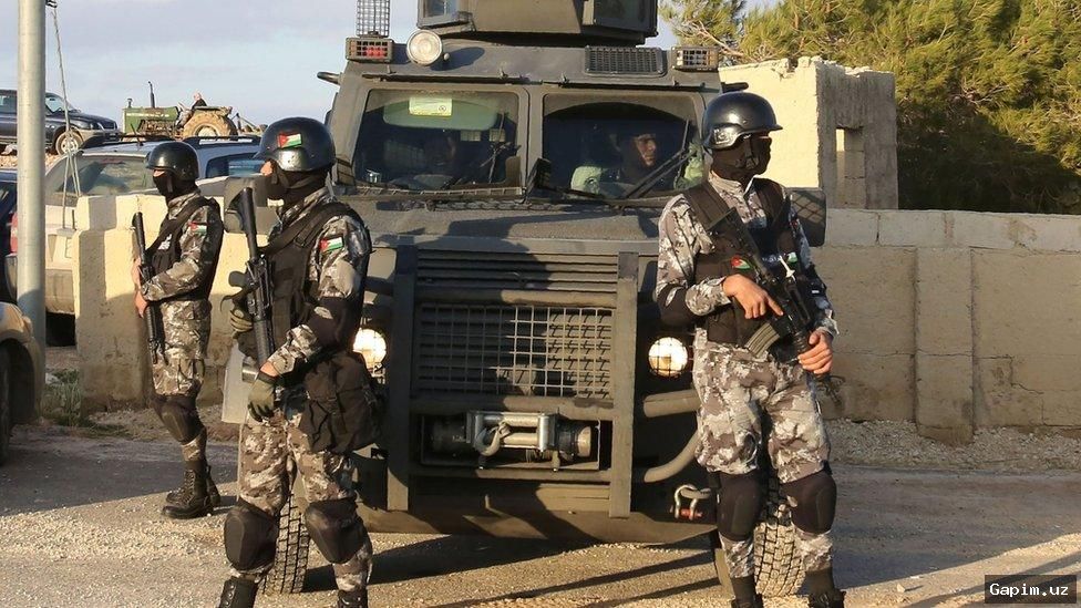 🚨🛡️ Jordan Security Forces Arrest Armed Suspects Following Deadly Church Attack