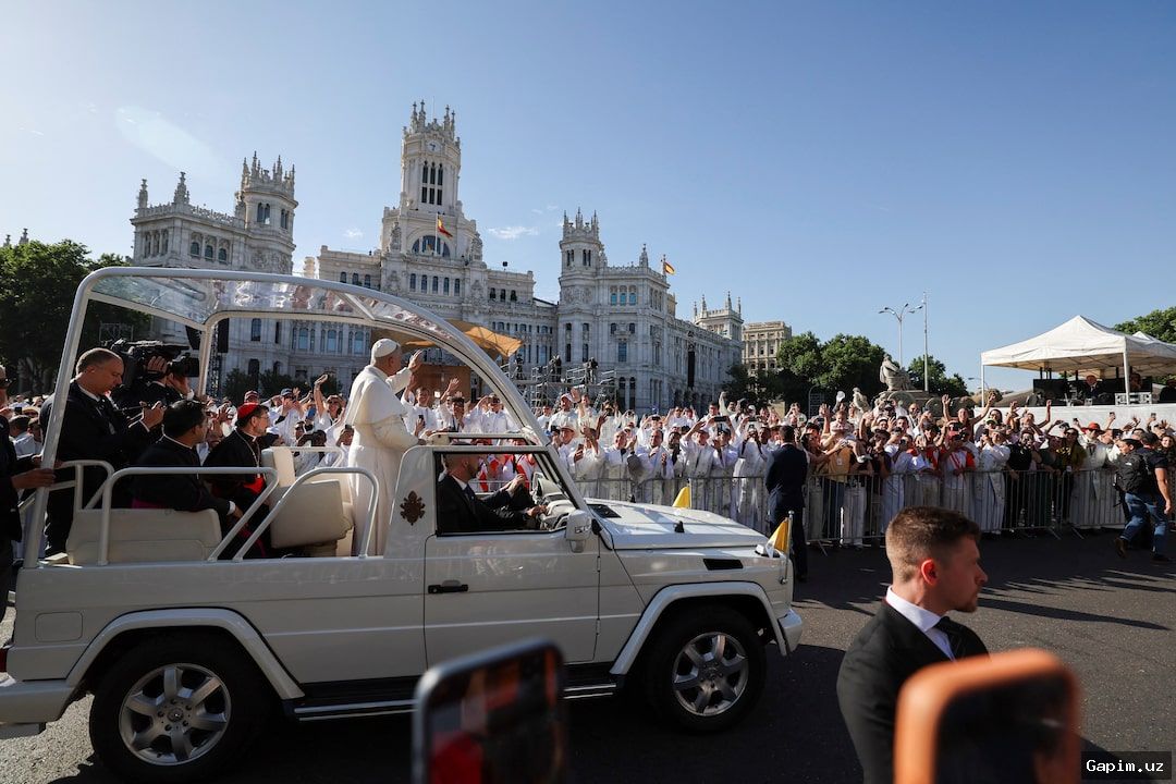 🇻🇦🇪🇸 Папа Римский Лев XIV собрал в Мадриде 1,2 миллиона человек