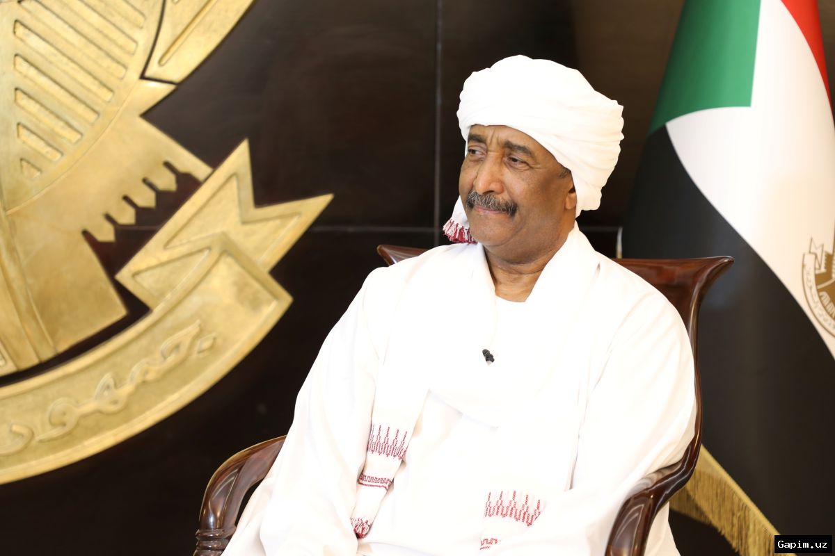🏛️🕊️ Sudan army chief holds consultations with opposition on dialogue conference preparations