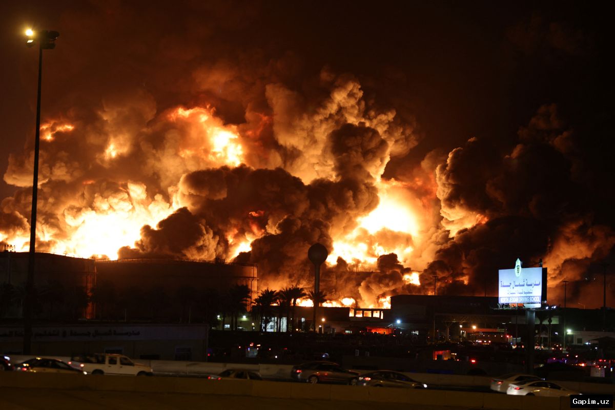 🛢️💥 Houthi Attacks on Saudi Arabia Send Oil Prices Soaring