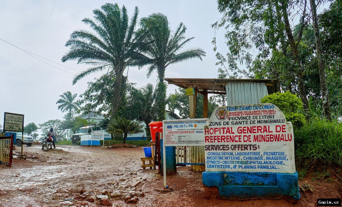 🦠🚫 Uganda Kongo bilan chegarani yopdi: Ebolaga qarshi kurashda yangi qadam