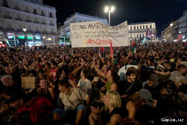 🏠💔 Жилищный кризис в Испании: массовые протесты в Мадриде после выселения 87-летней женщины