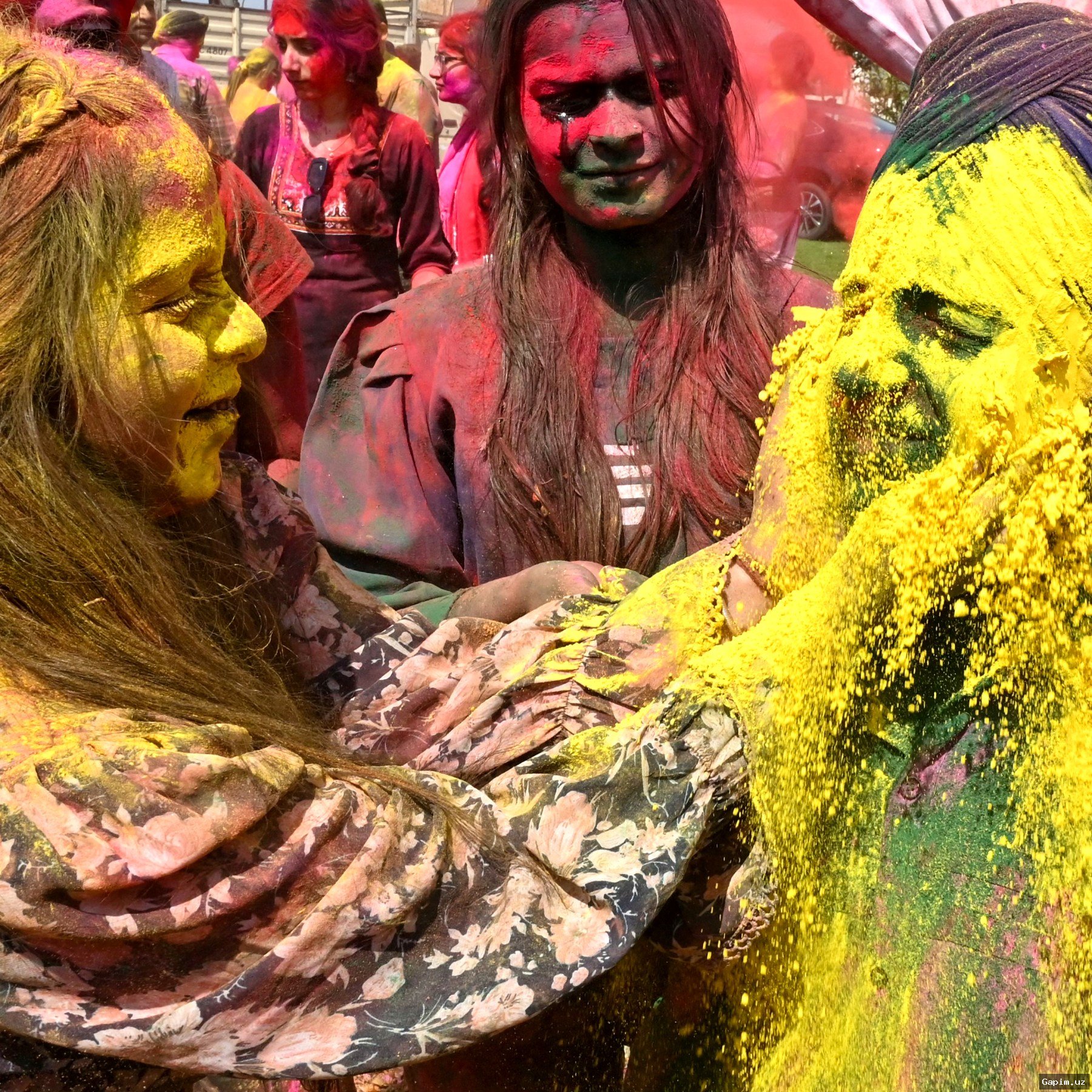 ⚓️💥 Holi bayramidan so‘ng: Hindiston Eron urushi ta‘siridan xavotirda