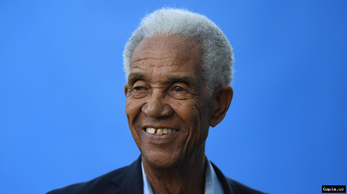 🏏⚫ Cricket legend Sir Garfield Sobers dies at 89