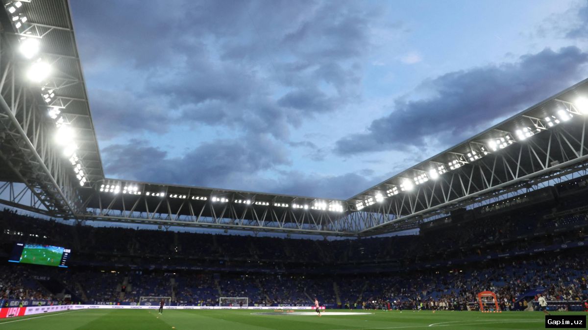 ⚽️⚠️ FIFA Fines Spain and Orders Partial Stadium Closure Over Supporter Slogans