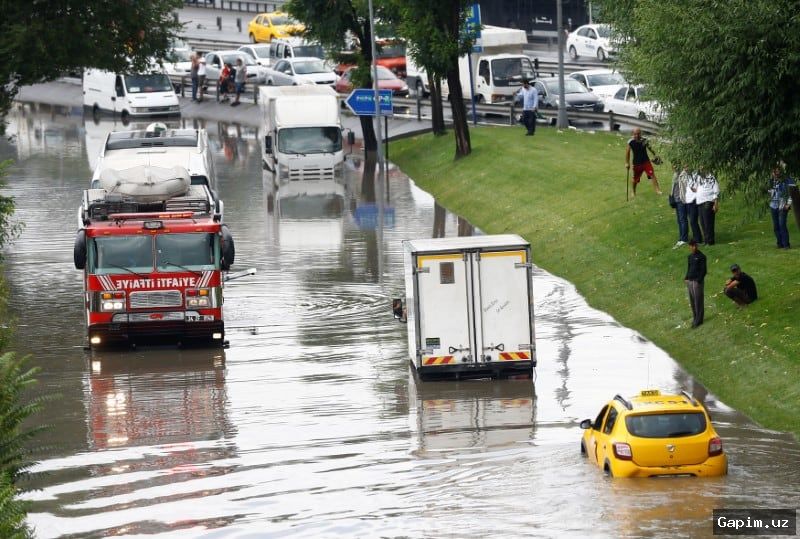 🌧️⚠️ Uzbek Consulate General in Istanbul Issues Severe Weather Alert for Citizens