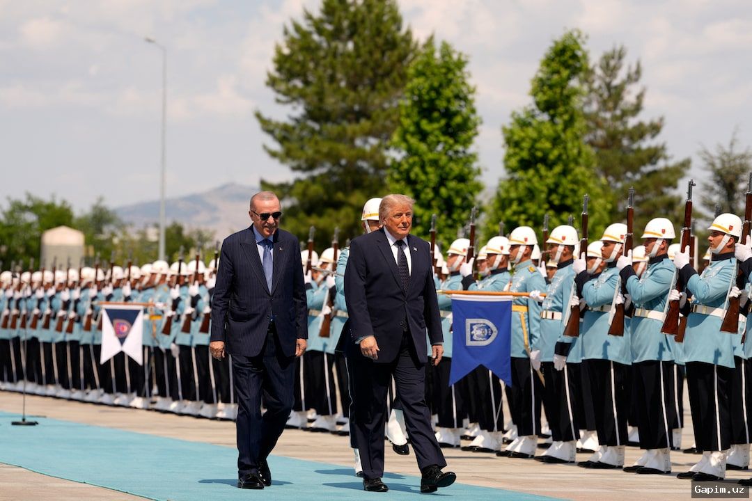 🔴🌍 Tramp NATO sammitida ittifoqni tanqid qildi: Yevropa mudofaa xarajatlari va Grenlandiya masalasi keskinlashdi