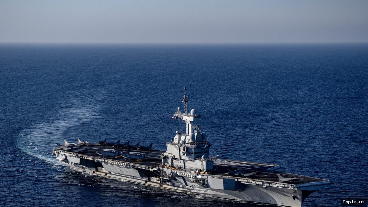 🇫🇷🚢 French Aircraft Carrier Heads to Strait of Hormuz as Europe Plans Defensive Mission