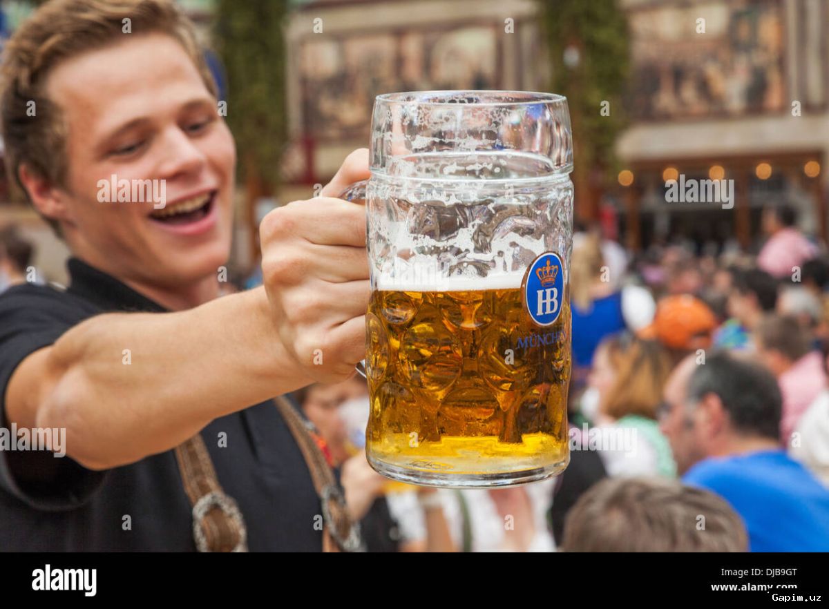🍺💶 Цены на пиво на Октоберфесте: литр стоит в среднем €15,61