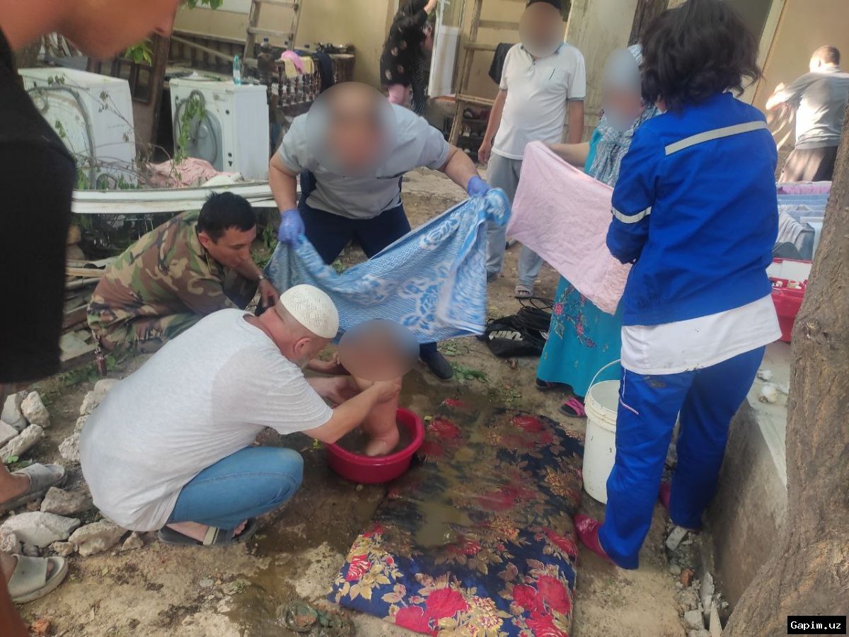 🚨👧 Сотрудники МЧС спасли пятилетнюю девочку, упавшую в туалет