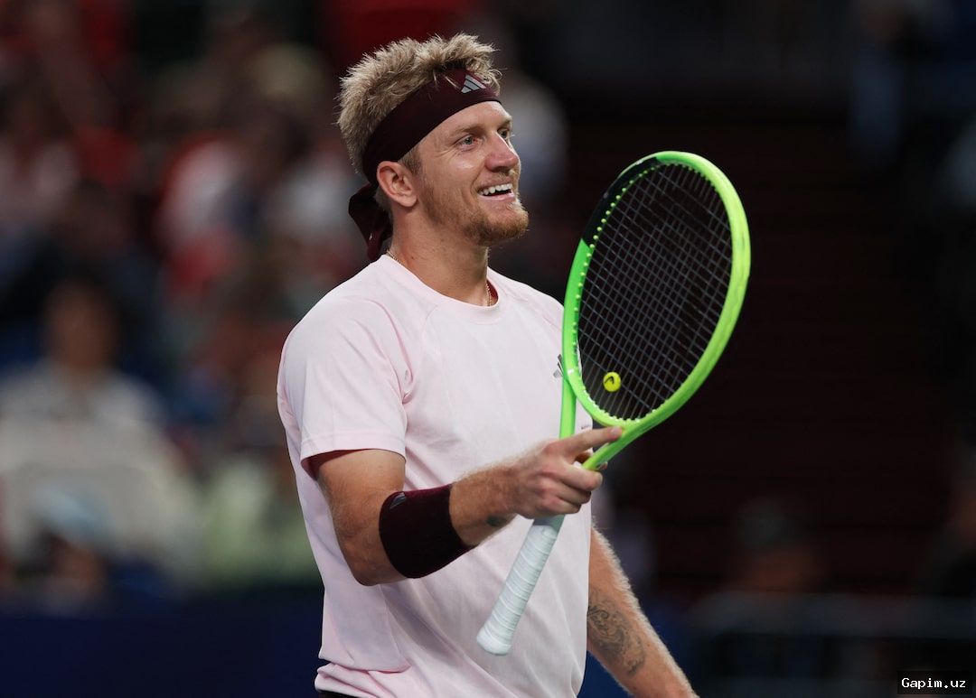 🎾🏆 Шанхай Мастерс: Давидович Фокина сенсационно обыграл Зверева и вышел в финал