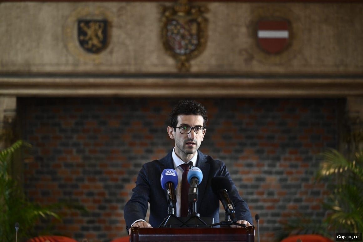 🏟️⚽️ Belgian Mayor Bans Israeli Club's Europa League Match