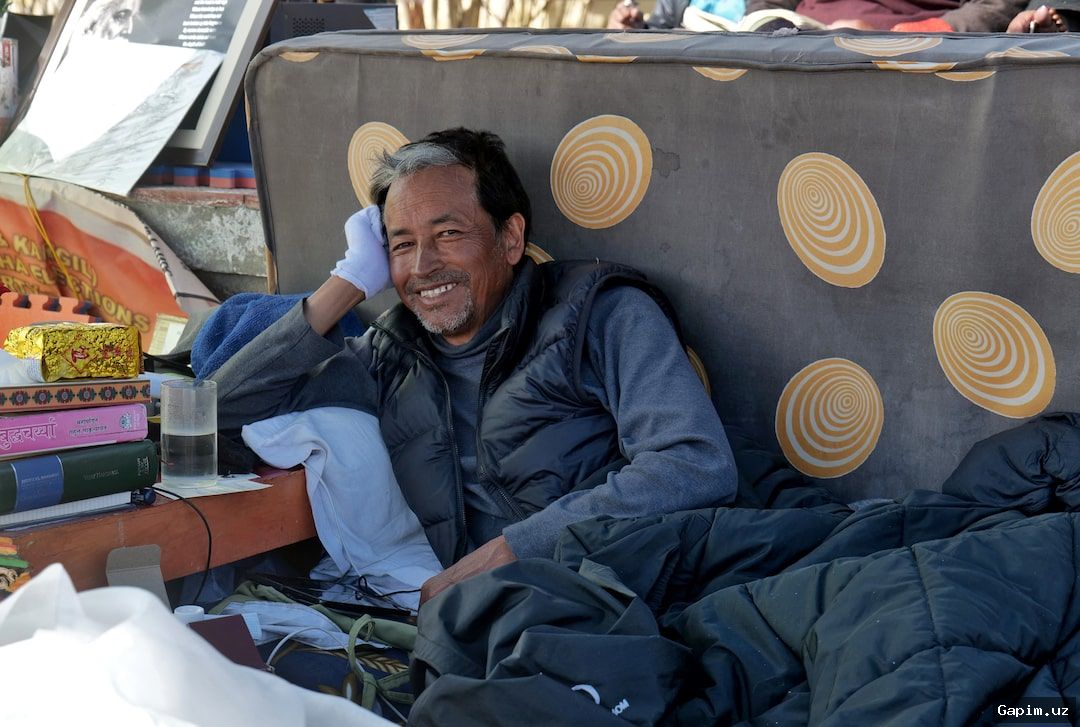 🇮🇳🍽️ Indian activist Sonam Wangchuk's hunger strike enters 17th day