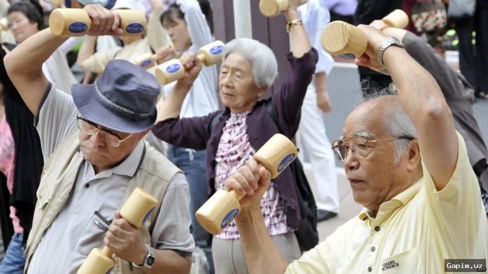 👵🇯🇵 Japan's Centenarian Population Hits Record 107,677