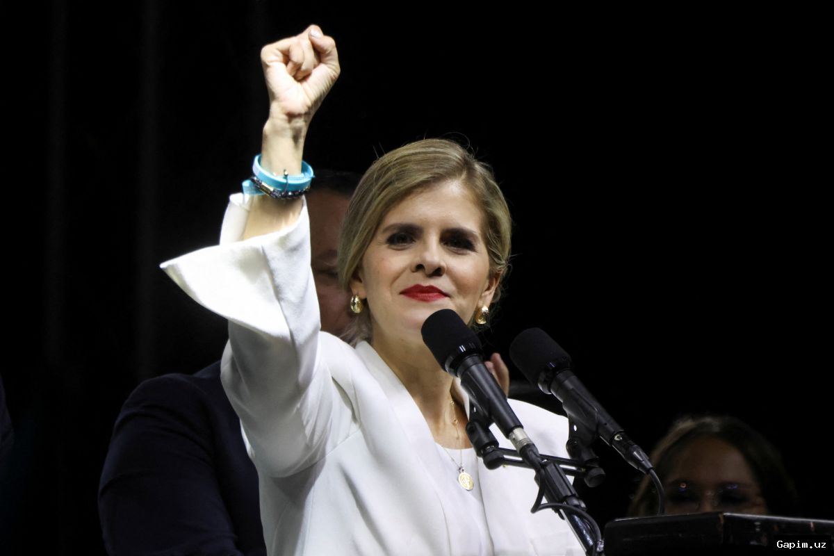 🎉🇨🇷 Laura Fernandez Sworn In as Costa Rica's President, Vows to Fight Crime and Maintain US Ties