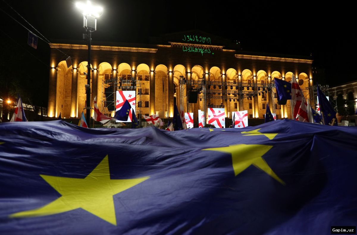 🇬🇪⚠️ New Protests Erupt in Tbilisi Amid Legal Proceedings to Ban Opposition Parties