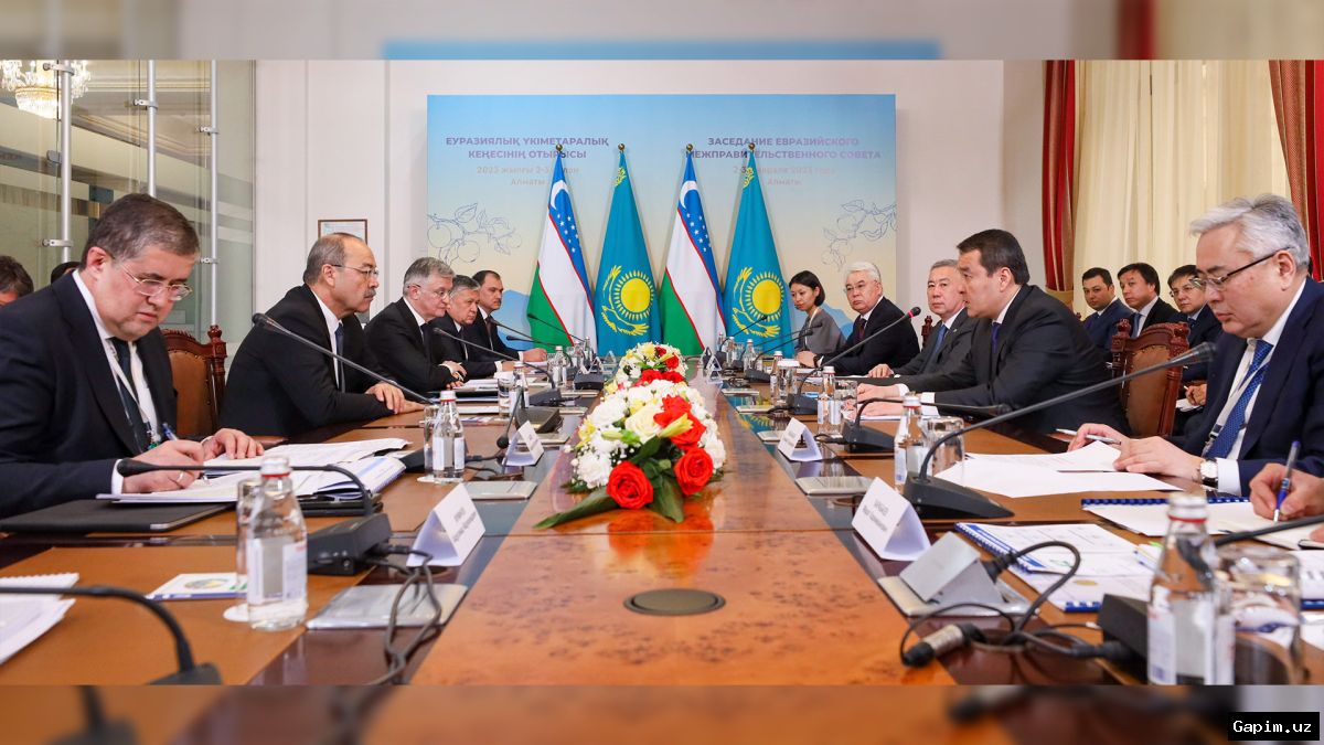 🤝🇺🇿 Президент Узбекистана и премьер Казахстана обсудили стратегическое партнерство