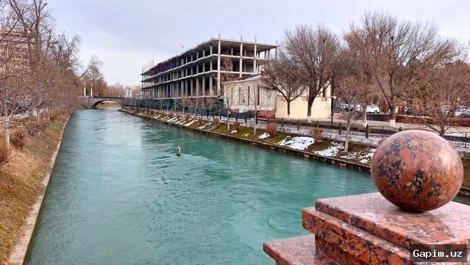 🏗️🌳 Toshkent viloyatida Qorasuv kanali bo‘yida 32 milliard so‘mlik obodonlashtirish loyihasi amalga oshirilmoqda