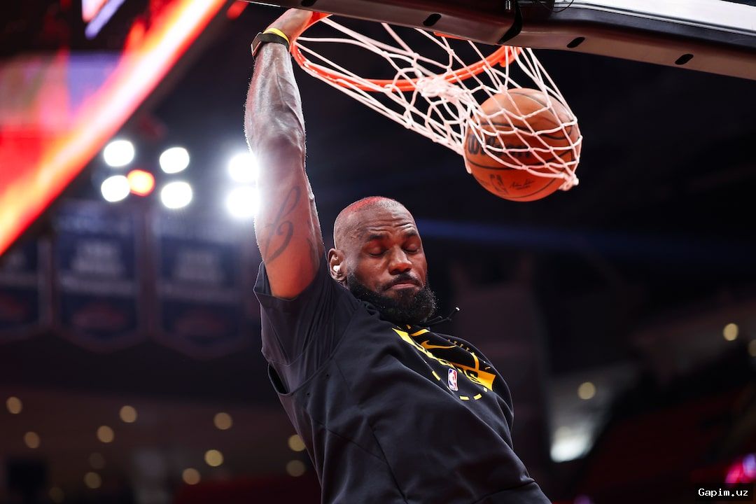 🏀🔥 Rockets Stave Off Elimination Again, Beat Lakers 99-93 in Game 5