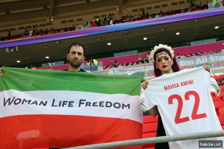 🏳️⚽️ Iranian Americans in Los Angeles divided over supporting Team Melli at World Cup