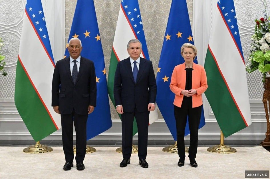 📈🇺🇿 Шавкат Мирзиёев провел совещание по анализу экономического роста и приоритетным задачам