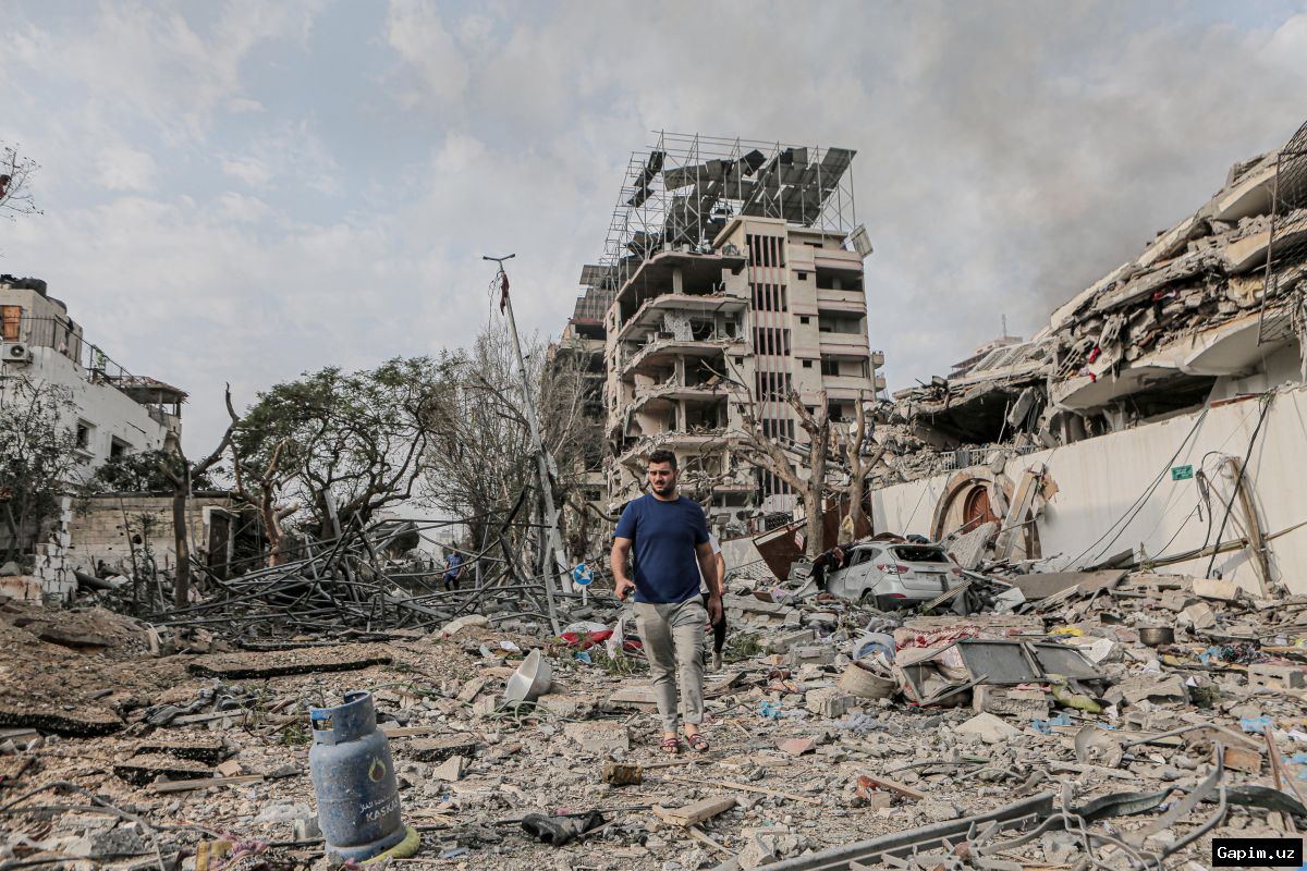 💥⚠️ Israeli Regime Airstrike in Gaza Kills Woman Amid Stalled Truce Talks