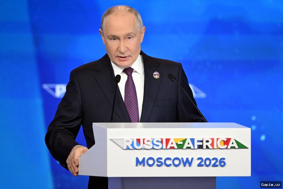 🇷🇺🌍 Vladimir Putin Claims Russia Rejects Neo-Colonial Exploitation at Africa Summit