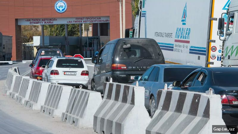 🚧🚗 На узбекско-казахстанской границе образовались очереди из-за технических неполадок