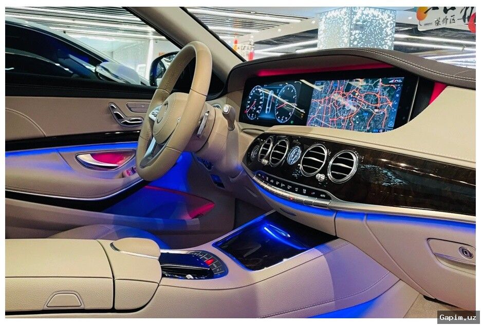🚗⚖️ Birlashgan Arab Amirliklaridan olib kelingan Mercedes-Benz S-350L noqonuniy ro'yxatga olinib, sud qarori bilan musodara qilindi