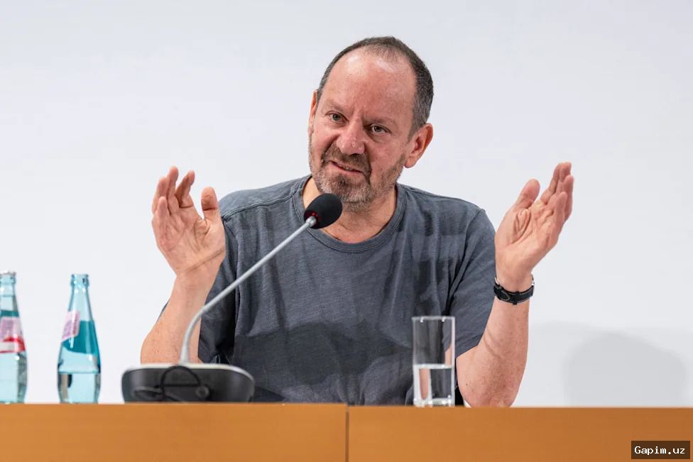 🕊️📖 Юрист Филипп Sands получил немецкую премию мира и раскритиковал Берлин за позицию по Израилю