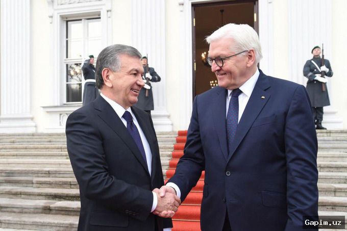 🇩🇪✈️ German President Frank-Walter Steinmeier arrives in Tashkent