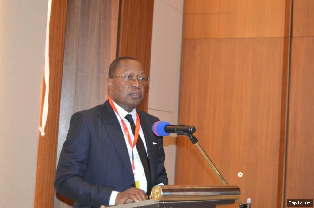 ⚖️🏃‍♂️ Власти Конго-Браззавиля запросили у Интерпола ордер на арест президента футбольной федерации