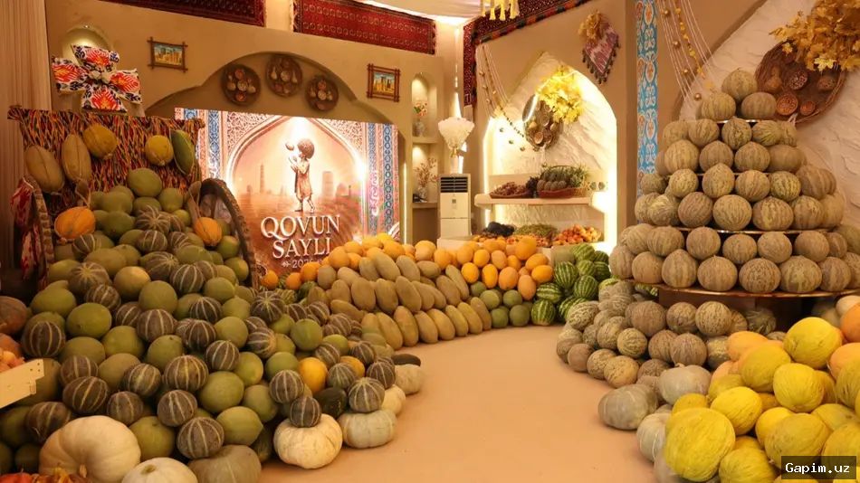 🍈🎉 В Хиве прошел фестиваль «Ковун сайли»: 186 тысяч туристов, рекорд Гиннесса и 700 тонн дынь