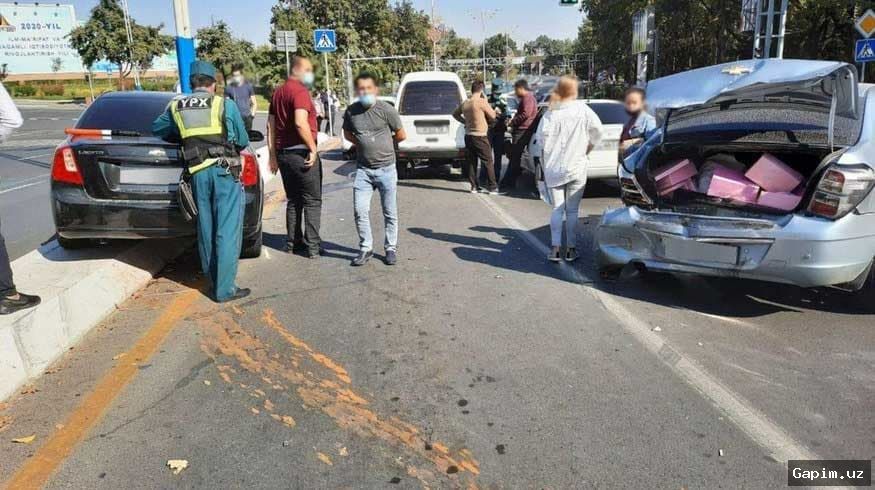 🚗⚠️ Toshkentda GAC Aion avtomobili piyodani urib yubordi: jabrlanuvchi shifoxonaga yotqizildi