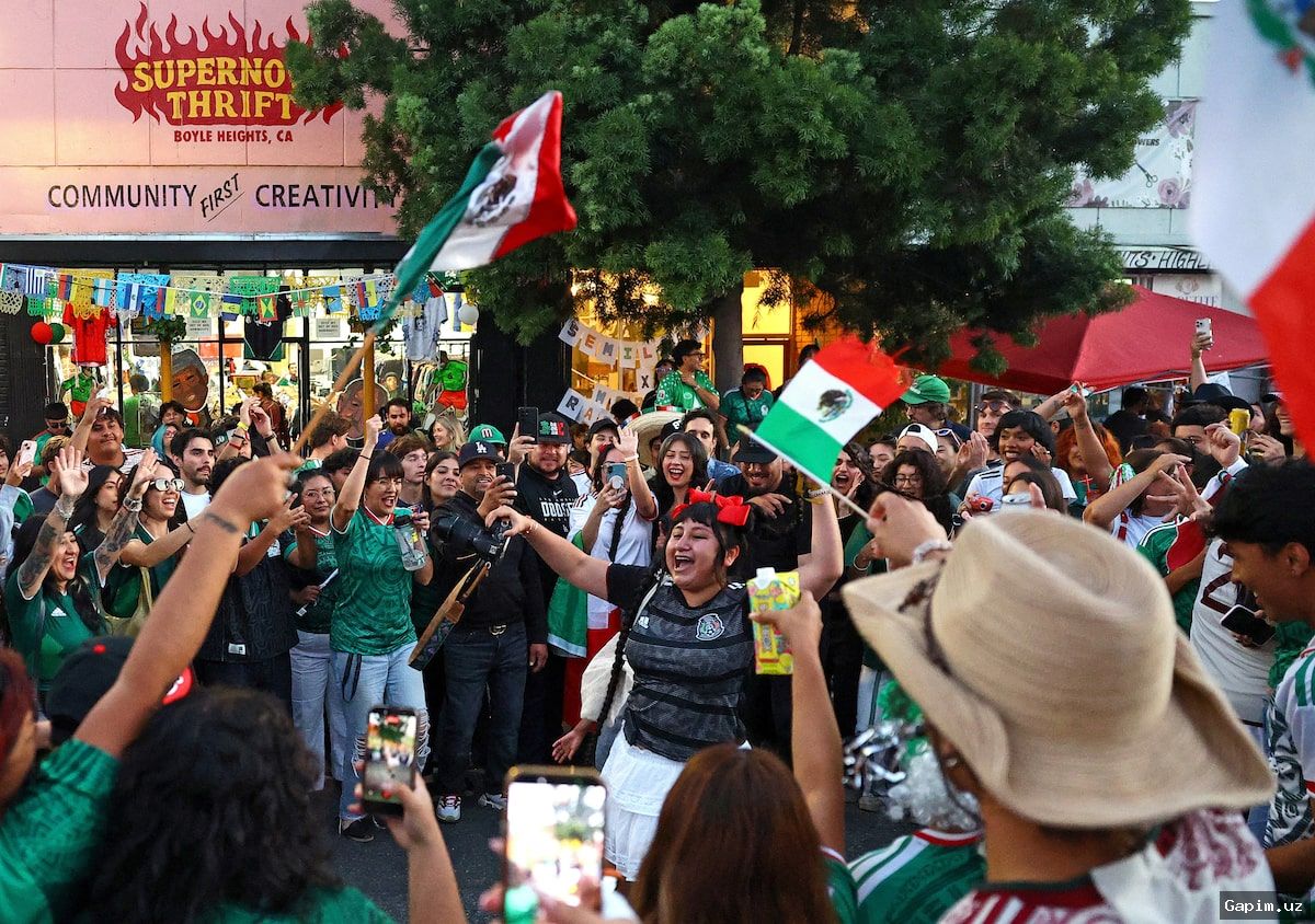 ⚽️🇲🇽 Болельщики Мексики в Лос-Анджелесе: верность между двумя культурами