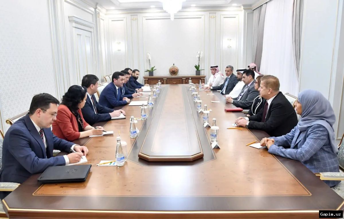 🤝🇺🇿 Uzbekistan's Foreign Minister Holds Meetings with Foreign Ambassadors