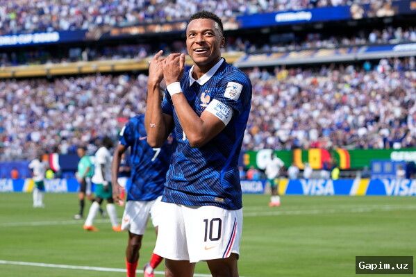 ⚽️🇫🇷 Mbappe double steers France to opening World Cup qualifying win over Senegal
