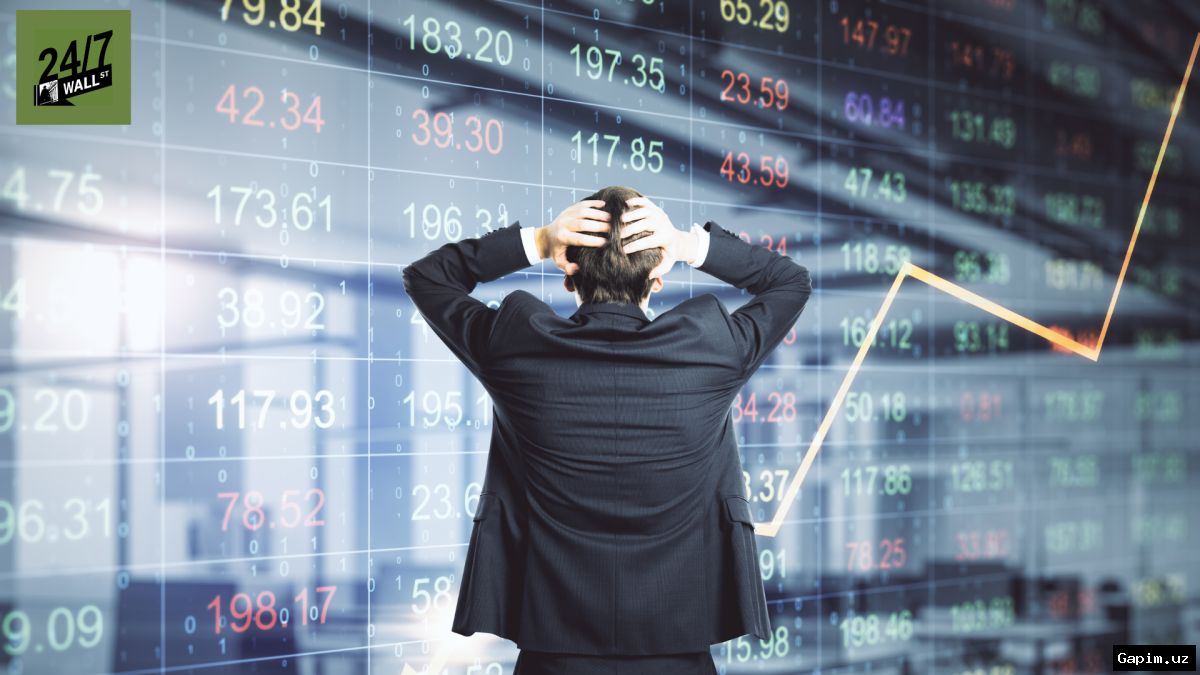 📉💻 US Regime Tech Stocks Plunge Amid Growing Panic Over AI Spending Sustainability