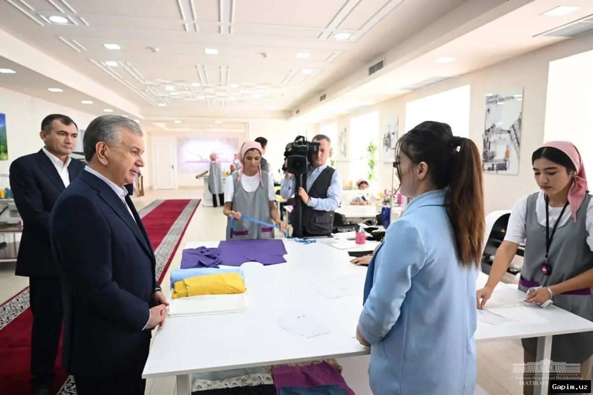 🏭🇺🇿 President Mirziyoyev Inspects Advanced Textile Facility in Kashkadarya Region