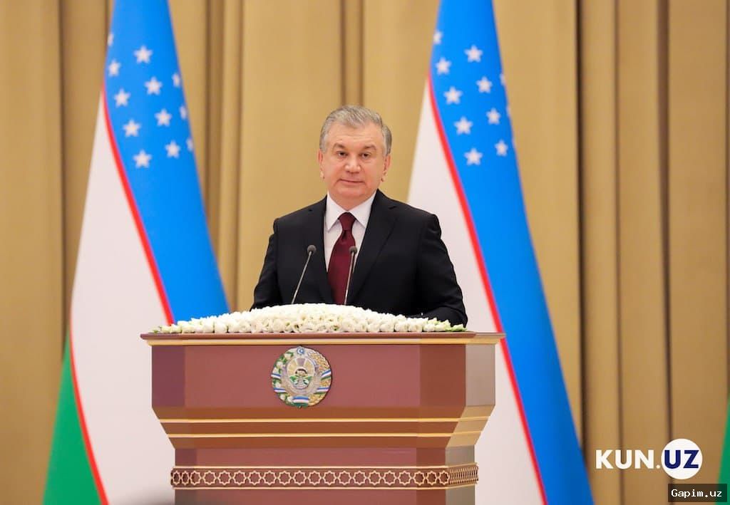 🏦🕌 Shavkat Mirziyoyev bank tizimida islomiy moliyalashtirishni joriy etish bo‘yicha taqdimot bilan tanishdi