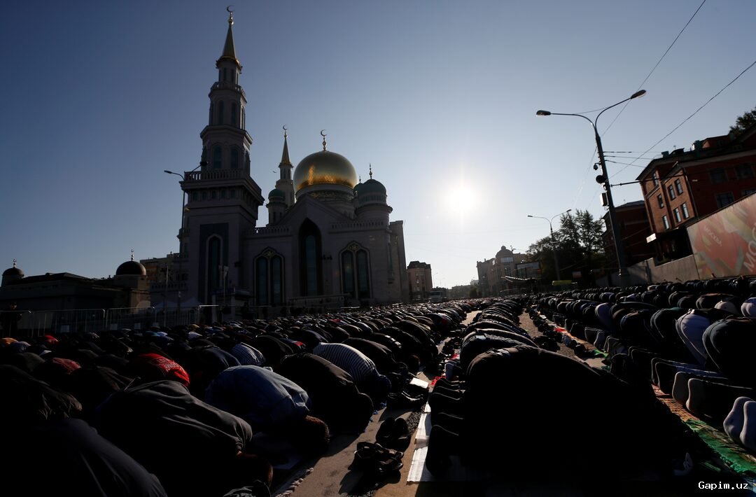 👥⚖️ Пять граждан Узбекистана пожаловались на условия труда в ресторане “Карима” в Казахстане