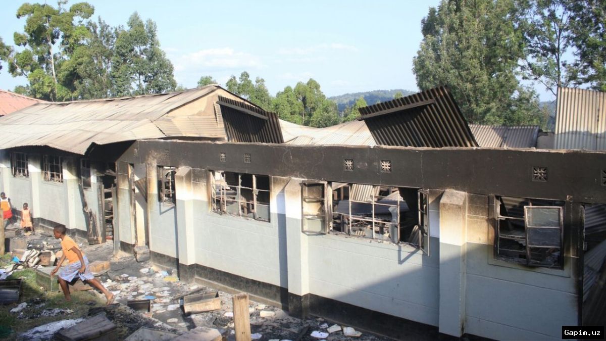 🔥🏫 Kenya school fire kills at least 16 students in girls' dormitory