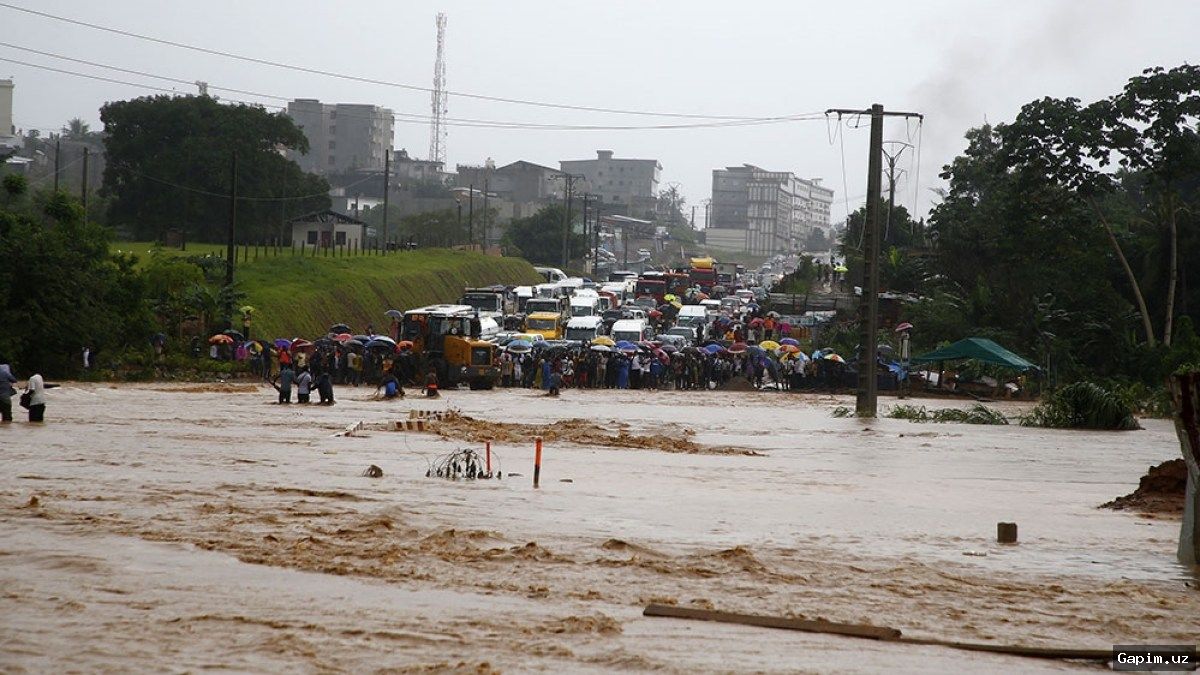 🌧️🌊 Dozens dead in Ghana and Ivory Coast floods after torrential rains