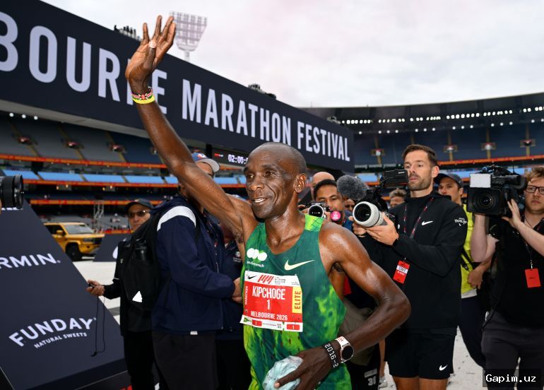 🏃‍♂️🌍 Afsonaviy yuguruvchi Eliud Kipchoge Melburndagi marafonda g‘alaba qozondi